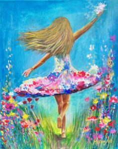 Mädchen von hinten, das auf einer Blumenwiese tanzt